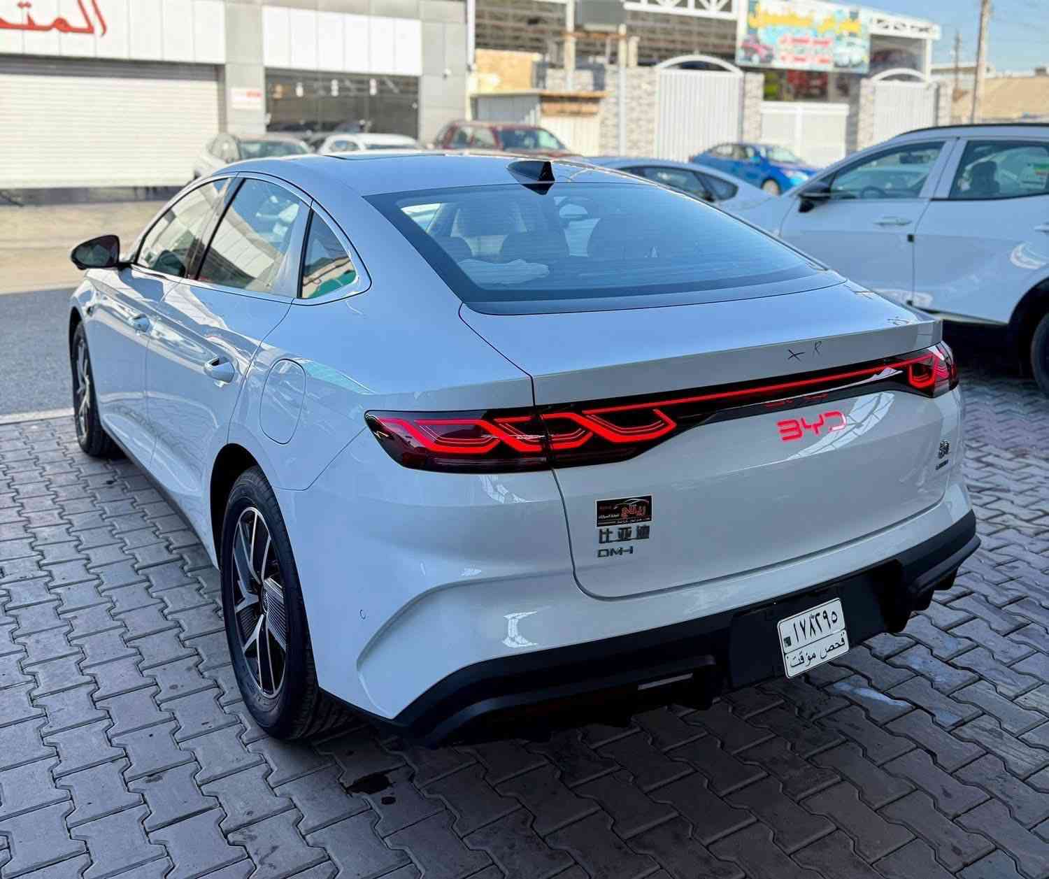 ━━━━━━━━━━━━━━━━━━━━━
‏🚗 BYD Qin L 🚗
━━━━━━━━━━━━━━━━━━━━━
مع ريـتــاج ... نوصلّك كل ما هو جديد، مميز، وراقي
اكتشف الأناقة — التكنولوجيا — القوة
━━━━━━━━━━━━━━━━━━━━━
🔸 المواصفات:
 محرك هايبرد 1.5 لتر + محرك كهربائي بقوة إجمالية تتجاوز 210 حصان 
 ناقل حركة أوتوماتيك ذكي وسلس
 شاشة وسطية ترفيهية
 شاشة عدادات رقمية بالكامل
 مقاعد جلد فاخرة💺
 نظام رادار ومثبت سرعة ذكي 🚘
 نظام الركن الذاتي
 فتحة سقف بانوراما واسعة ☀️
 13 كاميرا 360 درجة + حساسات أمامية وخلفية
 نظام دخول وتشغيل بدون مفتاح + بصمة تشغيل 🔑
 إضاءة LED أمامية وخلفية بتصميم فاخر وعصري 💡
 استهلاك وقود اقتصادي جدًا بفضل نظام الـ DM-i من BYD 💪
━━━━━━━━━━━━━━━━━━━━━
💎 رفاهية، أمان، وتكنولوجيا… كلها في QIN L الجديدة كلياً!
━━━━━━━━━━━━━━━━━━━━━
📍 احجز سيارتك الآن قبل نفاد الكمية
━━━━━━━━━━━━━━━━━━━━━
عنوان الشركة📍.. بغداد - معارض البياع - الشارع الرئيسي
‏‎اوقات الدوام جميع ايام الاسبوع 
‏‎من الـ 10 صباحاً الى الـ 9 مساءً  
‏‎للاستفسار يرجى الاتصال على الارقام الاتية 📱:

***********📲
***********📲

📲‏‭***********‬
***********📲

📲‏‭***********‬
***********📲
