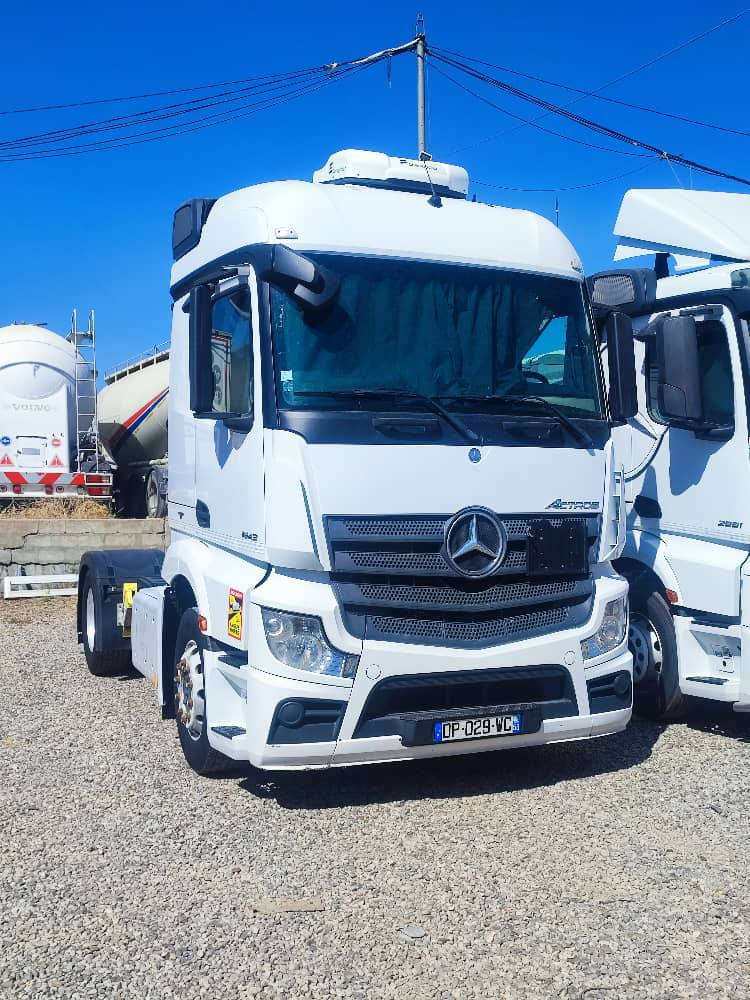 سڵام 
سەیارێکی بنز - وەحش MP4 مۆدێلی ۲۰۱۵ ئۆروپی تاتکیێکی رەبت ۲۰۲۴ دە کاروانی پێ کراوە بە تایەی تازە ی تازەوە
ژێرەی ۱۳۰۰ لیتری لە سەرە
هەمو ئیشەکی بۆ کراوە و تازە تازەیە و وەکو ڕۆژی ئەوەل
***********   واتساب... واتساب

هذا رقم حسابي علی تیك توك. اضغط هنا لمتابعتي:
ئەمەلینکی تیکتۆکەکەمانە لایکو فۆڵۆی بکە
https://www.tiktok.com/@mlko1234d?_r=1&_t=ZS-93ulXXq9wIu
