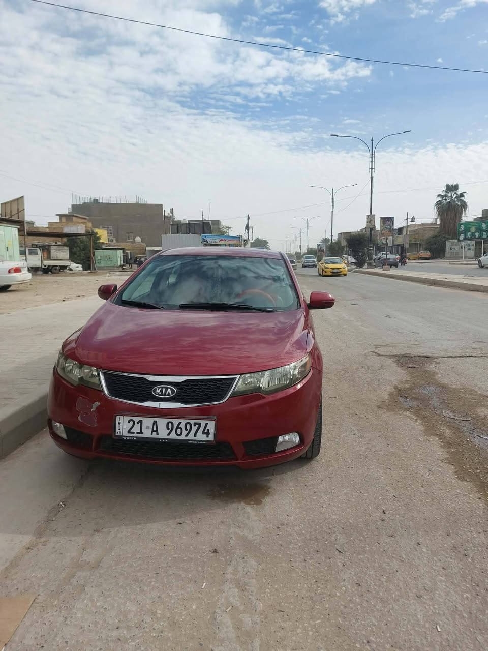 سيراتو 2011 قطع صبغ بدون دواخل سيارة جاهزه من كلشي مكاني ديوانيه ***********
