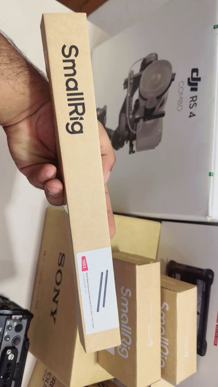 للبيع معدات تصوير احترافية:

* DJI RS 4 Combo
* شاشة Desview R7S III
* بطارية SmallRig VB99 Pro V-Mount
* سوفت بوكس SmallRig RA-D55
* Cage Kit SmallRig 4388
* Top Handle SmallRig ARRI Lite
* Base Plate SmallRig Dual 15mm Rod Clamp
* Wooden Side Handle SmallRig

جديدات كلش كلش استخدام مرتين 
***********
