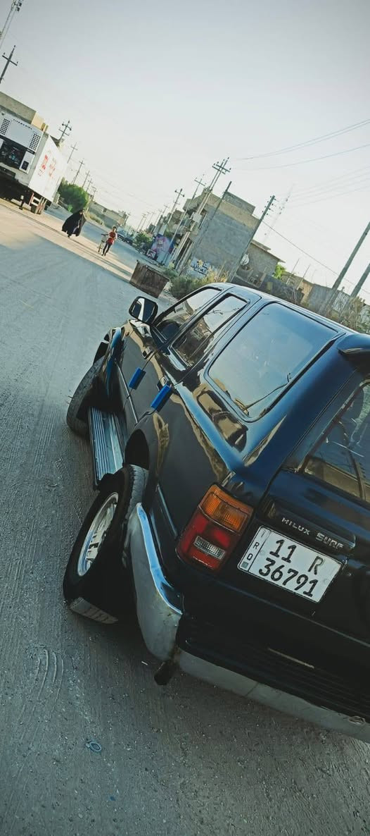 السلام عليكم
سيارة للبيع او مراوس تيوتا هايلوكس موديل 93 محرك وكير ونجي رقم بغداد باسمي العنوان فلوجة السعر 55 وبيها مجال
 رقم الهاتف***********-***********
