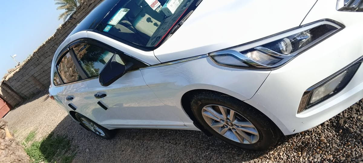 سلام عليكم سوناتا 17
بيه مكانات تكشير 

التفاصيل السونار بالمنشور 

المكان محموديه ناحيه اللطيفيه

بيع او مراوس حسب القناعه

*********** الاستفسار

خاص مفتوح
