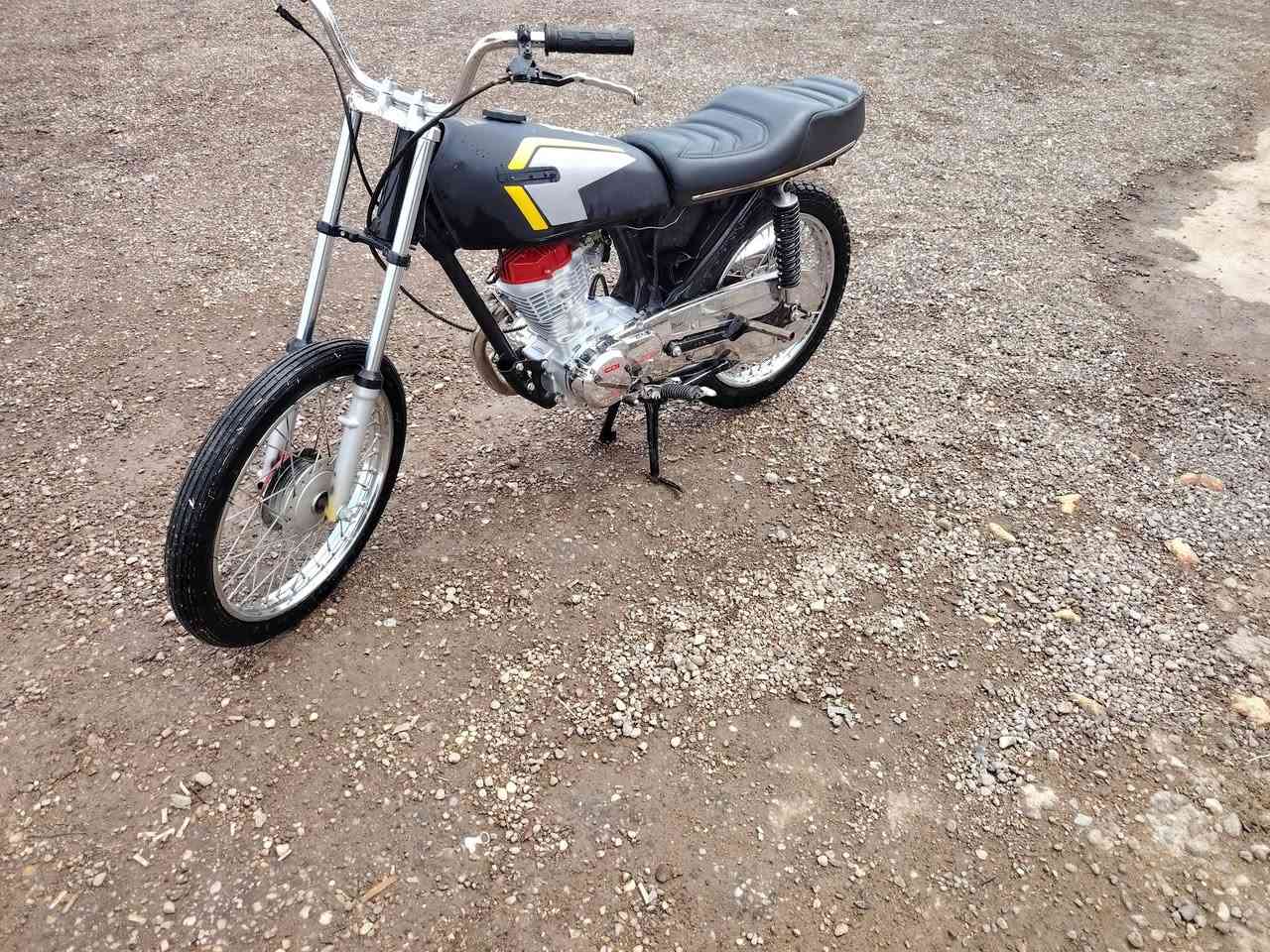 سلام عليكم دراجه تيربو للبيع شرط نضافه فول شراي يتصل وبخدمته *********** سعرها ٦٥٠ وبيه مجال
