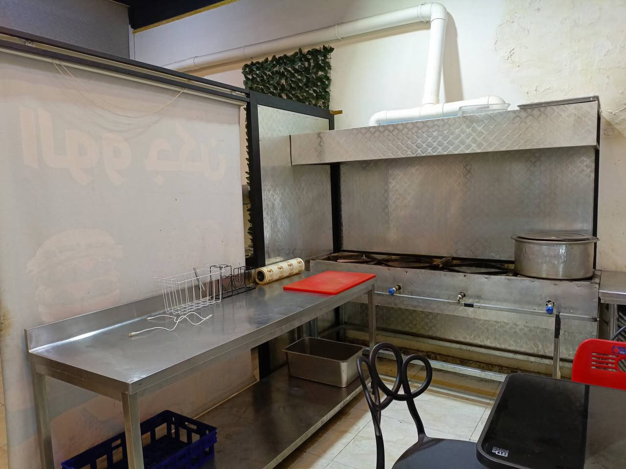 مطعم دجاج للبيع في منطقة حي القاهرة بغداد قرب حسينية آل البيت
للاستفسار:***********
