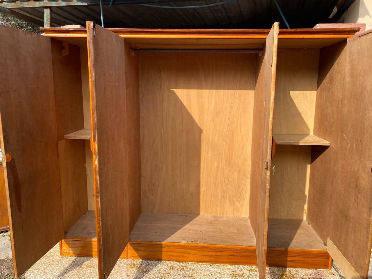 قنصور اربع ابواب نظيف جدا السعر ١٦٠ للاستفسار *********** موصل, نينوى
