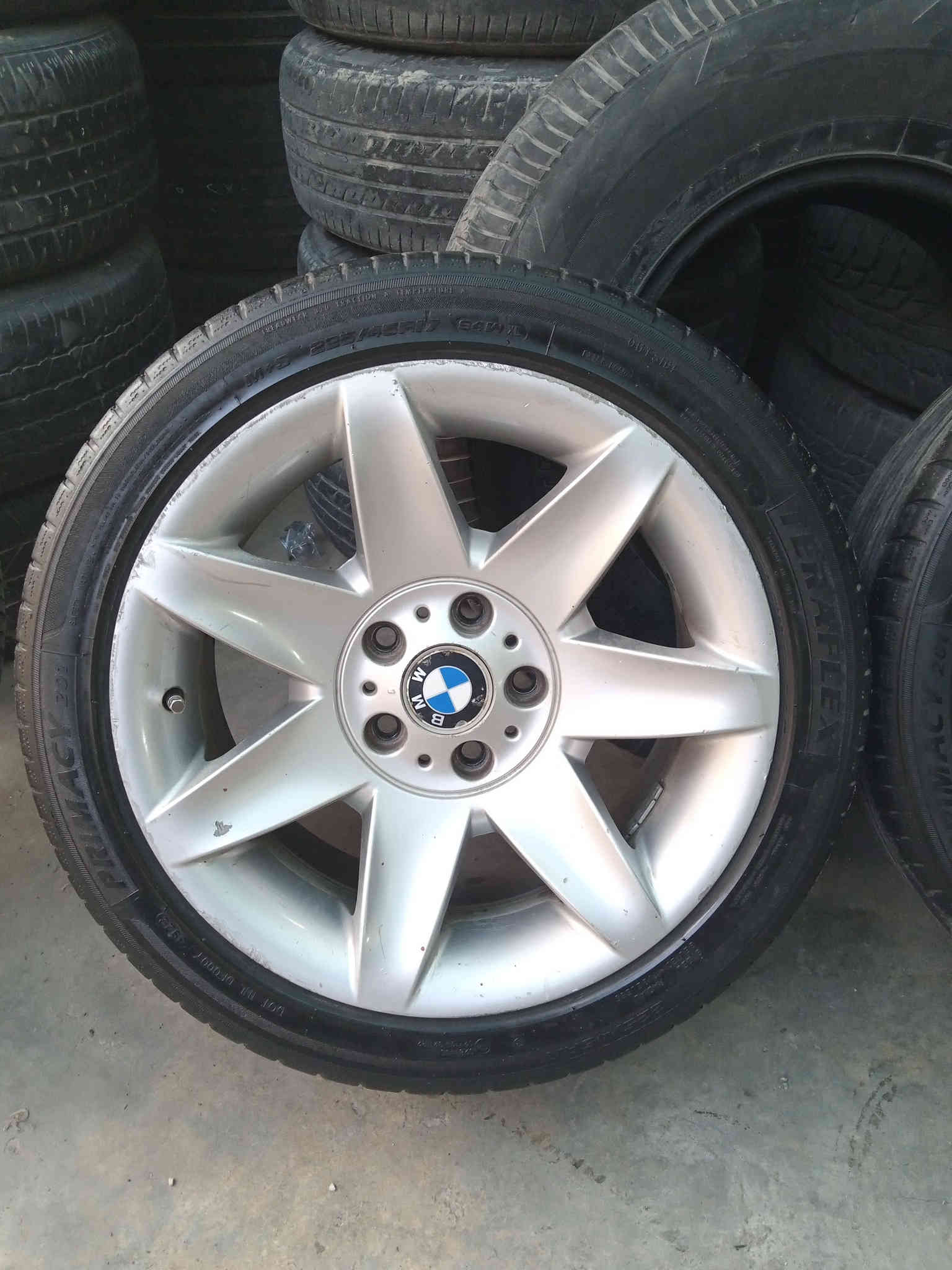 تاقم تایە ویلی 17 بیلاد سەقەر بێ بۆیاخ بێ لەحیم بێ خواری بەشەرتی هەموو  شتێک 
بۆ گۆرینەوە لە سلێمانیم 
***********
***********
