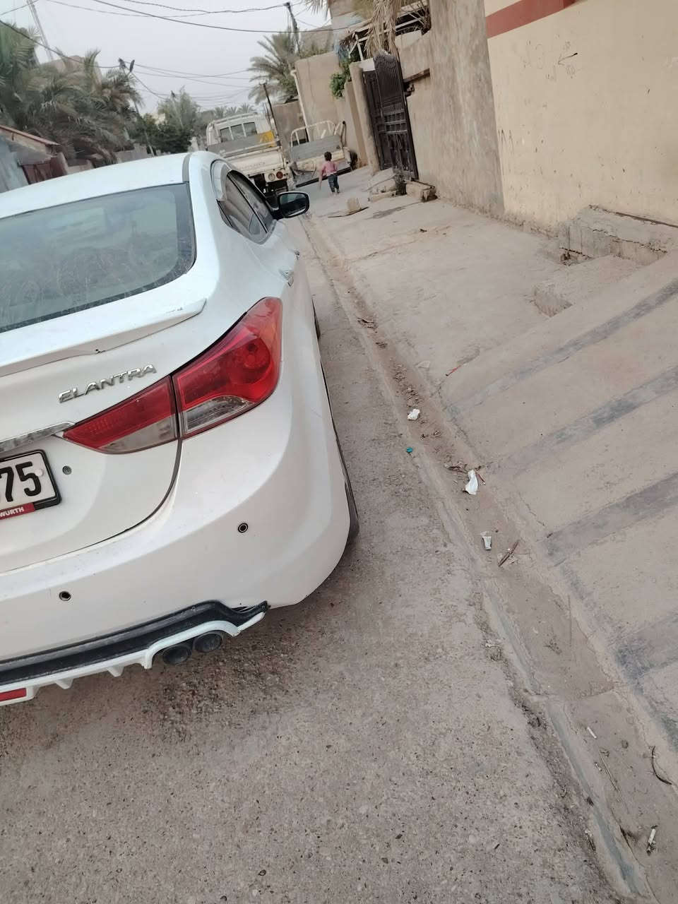 ها لانترا موديل 2013خليجي مكينه ١٨٠٠دوش كامره وشاشه اشاير بالمري مال جناي رقم سلمانيه جديد سنويه لل29 للنتصال *********** مكاني ديالى بعقويه غير متواجد ع الفيس
