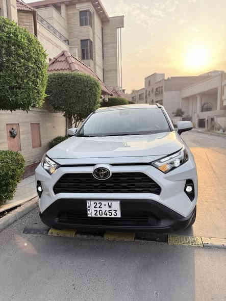 سياره راف فور موديل 2024سياره كلش جديده بسمي السيارهxle فول موصفات لون صدفي 
حادث خلفي بيه الي يحب. يتصل. مكاني بغداد المنصور 
السعر. 270الف دولار 
ماشيه 15الف كيلو
***********
***********
