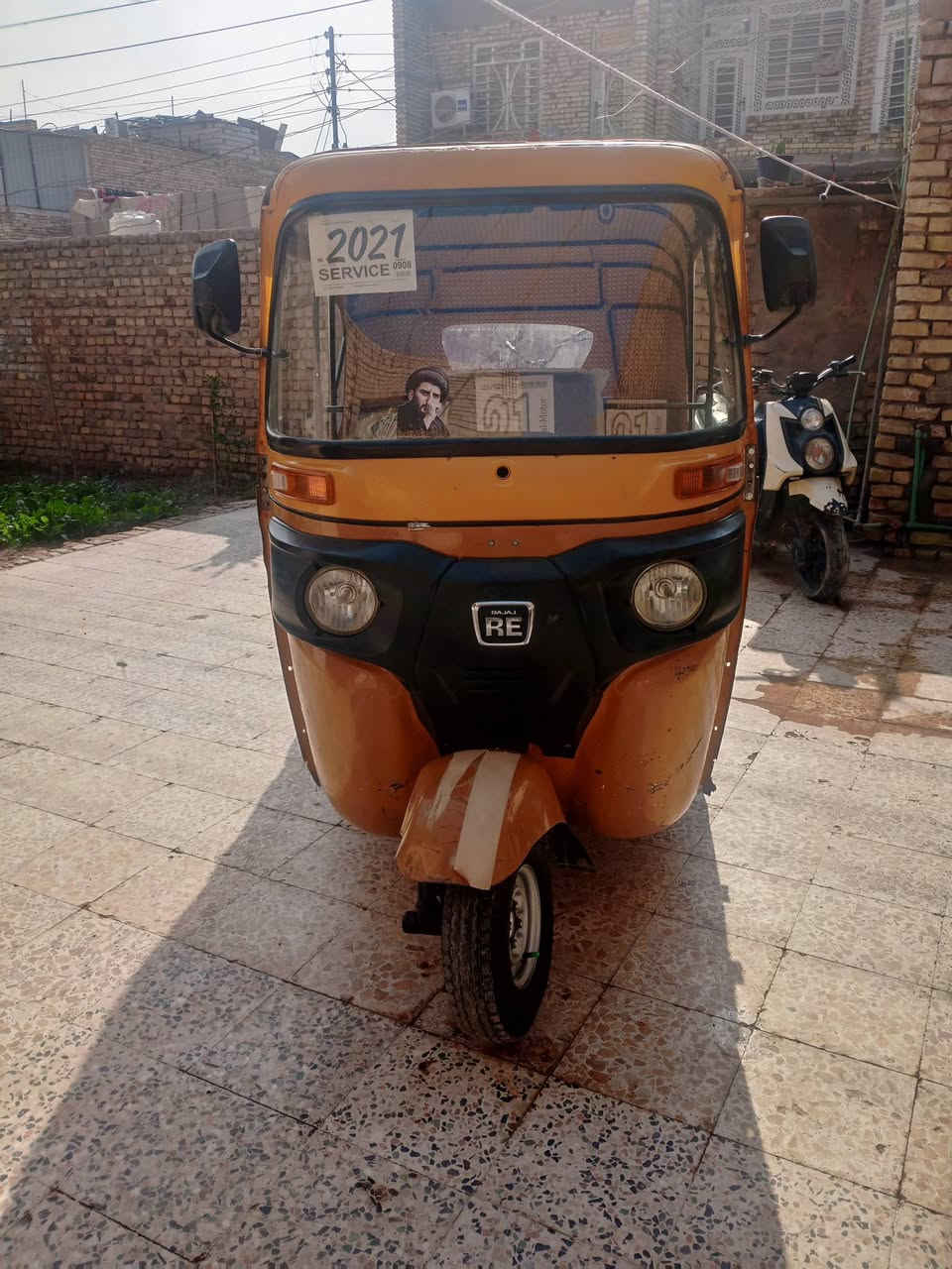 السلام عليكم تيك توك موديل 21 لونين للبيع اوراق سيد وسام السعر 5800 وبيها مجال مقبوله من الصبور ما جاء من عدا الدوسات وبطنها مصبوغ والموس معمر بيها بارد باللاود ماكينه مجفته مكاني ميسان ومغاربه ***********
