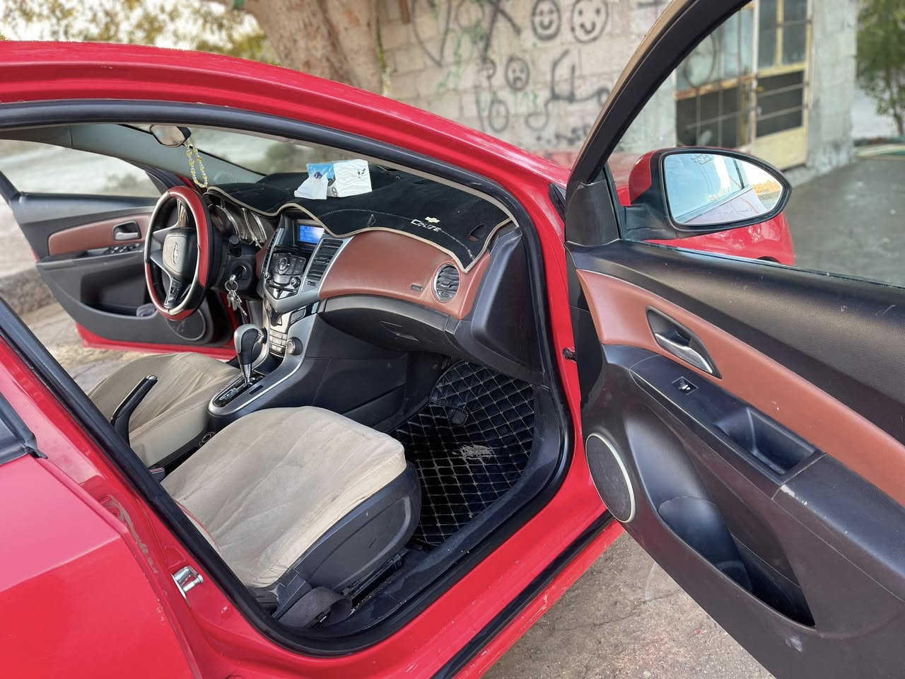 البيع او امراوس كروز رقم بغداد خليجي مكينه الف وثمنميه مكان كربلاء طوريج السعر 70اوبيه مجال الاتصال ***********)***********)
