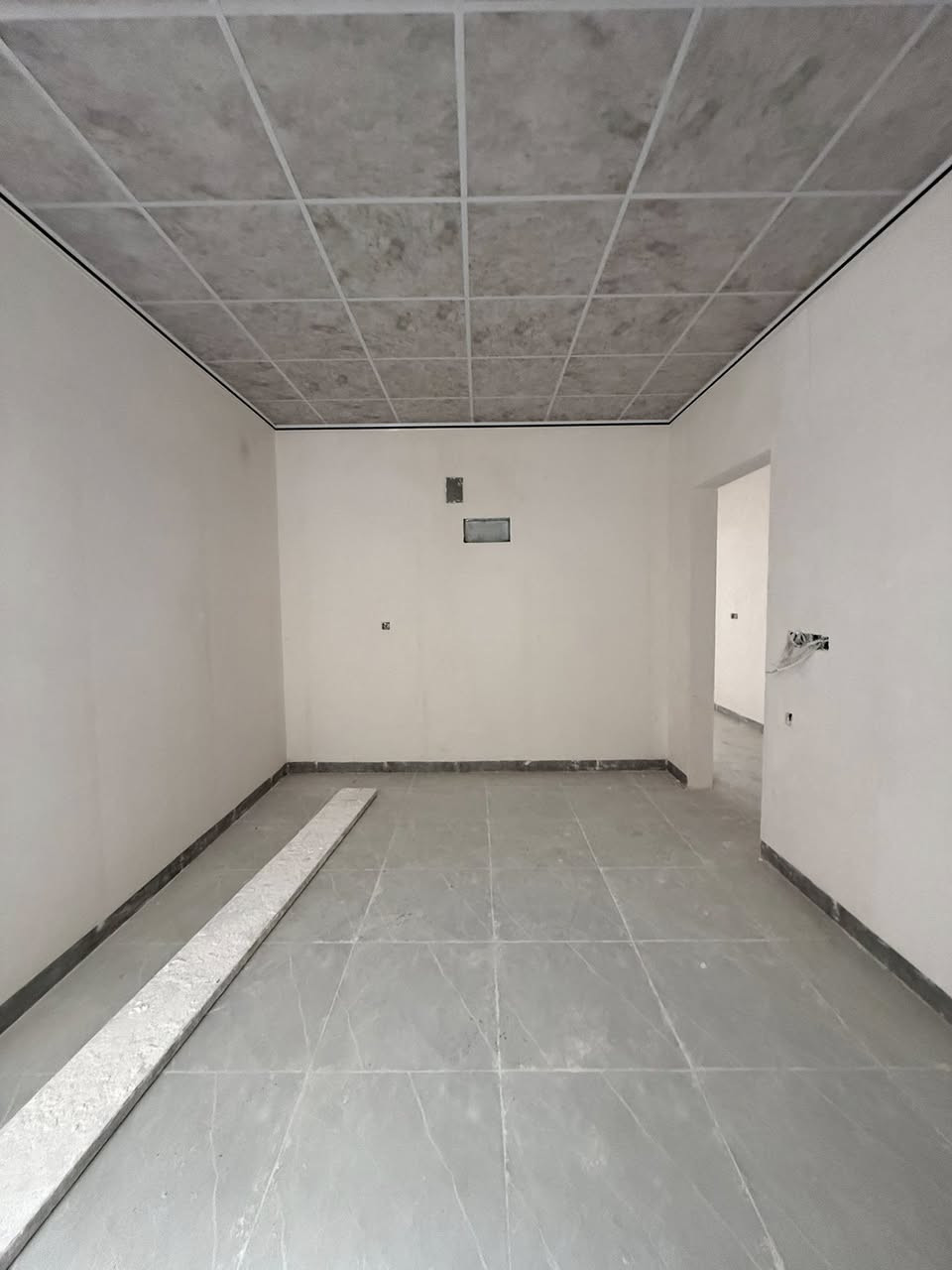 3 دور للبيع الموصل حي المرور مساحه كل دار 100 متر 
طابقين مفصول طابق الاول عن الطابق الثاني 

طابق الاول غرف نوم وهول واستقبال ومطبخ وخدمات 
طابق الثاني غرفتين واستقبال ومطبخ وخدمات 

والدار الثاني 4 غرف نوم وهول واستقبال ومطبخ وخدمات 

سعر الدار 165 مليون قابل للتفوض 

للإستفسار مراجعة المكتب او الاتصال على الأرقام التالية   عمار العبيدي   

***********

*********** واتساب

  ايمن   

 ‏‪0750 214 4093‬‏    ‏

‏‪0775 630 2993‬‏ واتساب

   اوس 

‏ ‭0770 287 3744

‏  ‬ ‭0750 219 5078‬    

ابو سند 

‭0 775 714 2899‬

عنوان المكتب حي النور سايدين دانية ماركت مقابل افران الرائد   #الرواسي_للعقار
