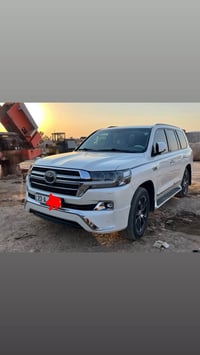 لاندكروزر GXR • ٢٠١٨ • أربيل