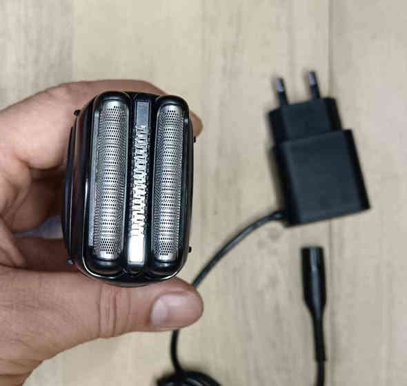 سلام عليكم :من رخص أدمن محترم مكائن حلاقه اصلي+ساعه اصلي/ توصيل فقط بكركوك اي ستفسار  عبر/واتساب /***********تحياتي ج كركوك
