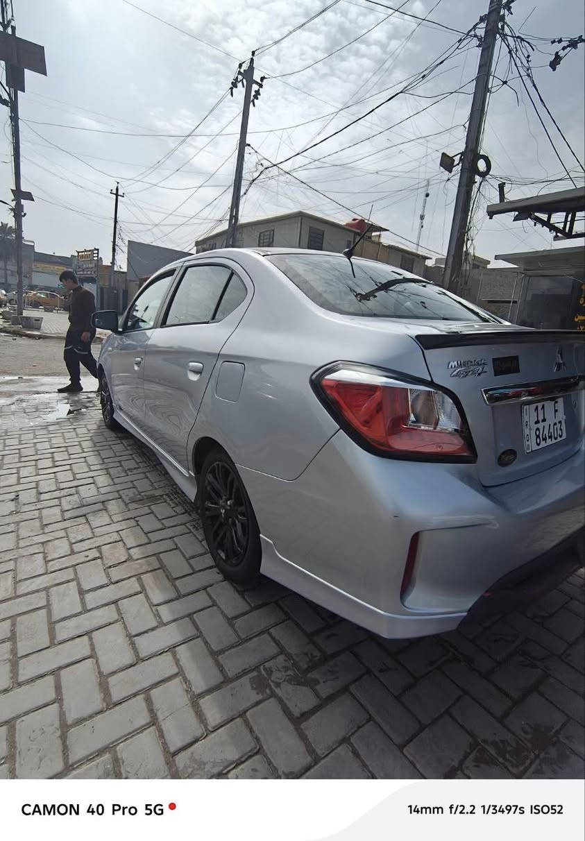 السلام عليكم
للبيع فقط ميراجG4موديل2024
بلاك ادشن تو كلر
ضررها:بسيط جداً مثل ماموضح بالصوره
عداها ناصي:22 الف بدون ايرباكات
تحكمات ستيرن 
تحديد مسار
مانع تصادم
شاشه ابل كاربلاي
مكانها:بغداد
للأستفسار:***********
