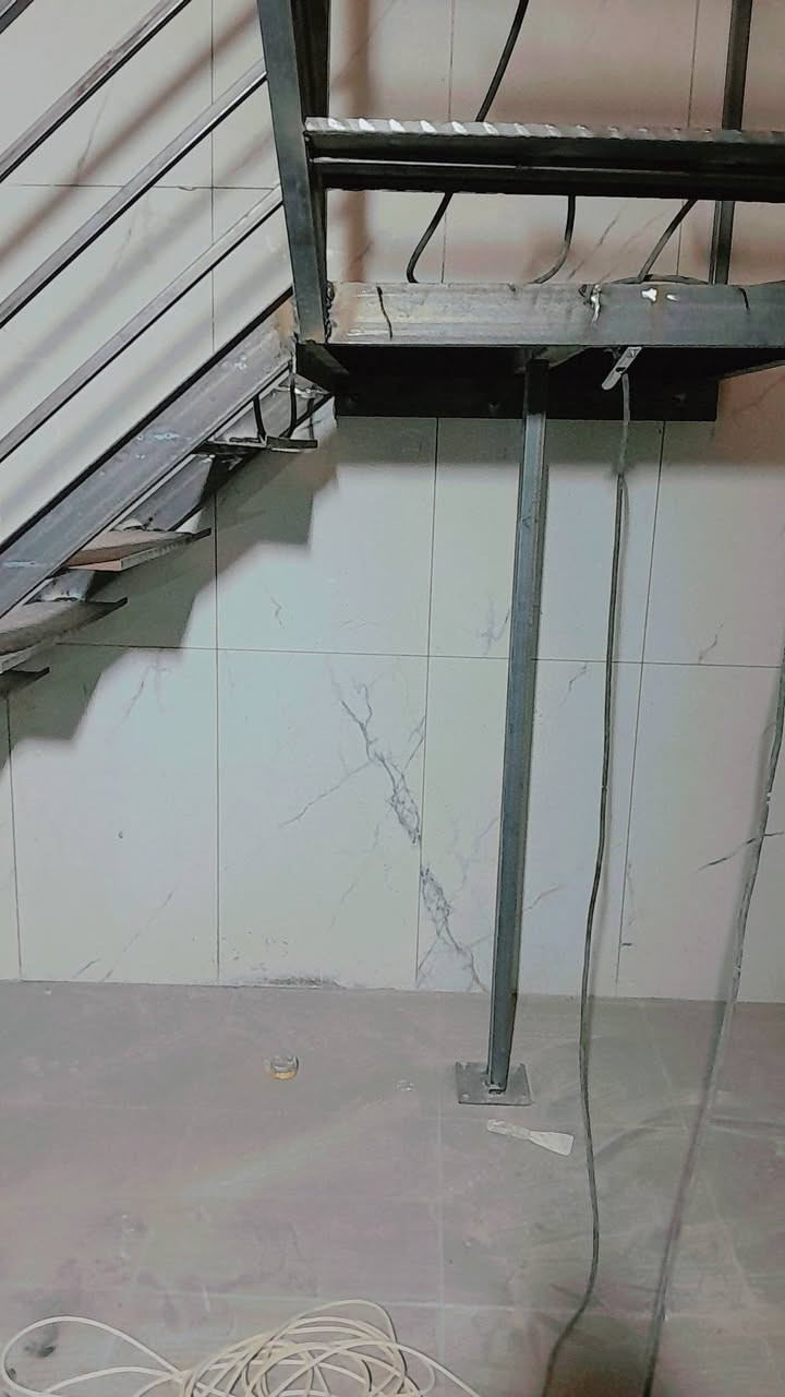 حداد متفرغ حداده عامه 
بغداد السباع *********** بي واتساب

