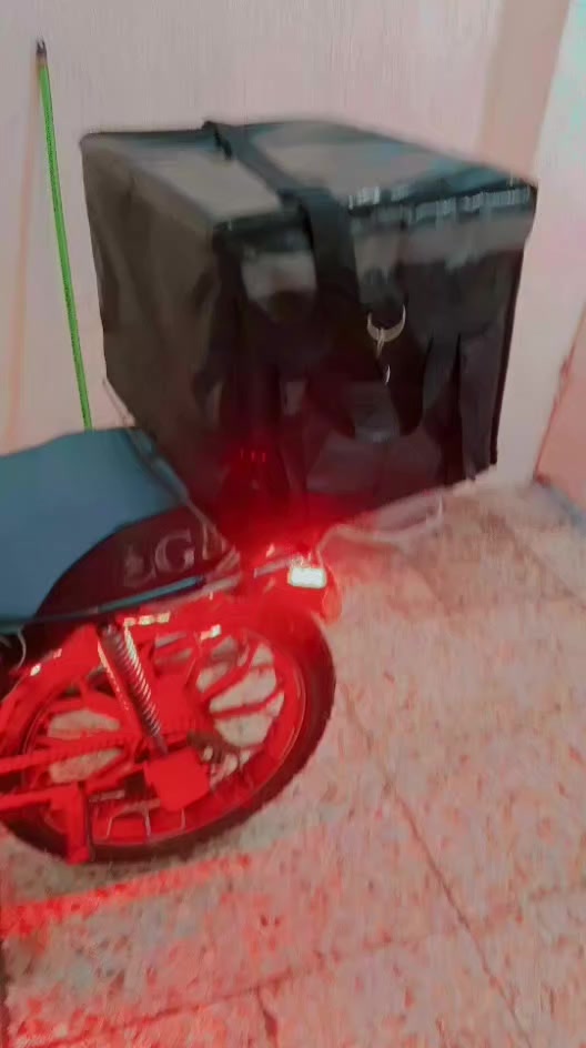 سلام عليكم دراجه إيراني للبيع دراجه خير من الله شغاله هندر وسلف كهرائيات كامله السعر450بيه مجال مكاني بغداد تقاطع درويش ***********واتساب فقط
