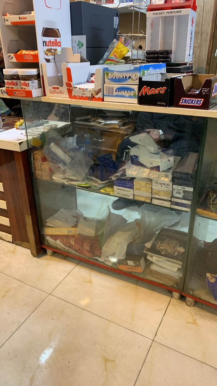 شباب الي محتاج رفوف عندي اكثر من 100 رف الي يحتاج راسلني و عندي هاي الاغراض وياهن


**إذا كنت صاحب هذا الإعلان وتريد حذفه لأي سبب، رجاءا أرسل رسالة إلى الدعم الفني**