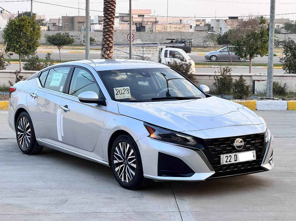 ✅ نوع السيارة : نيسان NISSAN
✅ اللون سلفر 
✅ الفئة : SV
✅ سنة الصنع :2023 
✅ عداد المسافة : 39 ميل 
للبيع فقط بدون مراوس بدون اقساط
 حادث سياره:.1 قطع جاملغ سايق + 2 قطع جاملغ سكن بوند تبديل بلادي  
حجم محرك (2500) 4 سلندر 
كير محرك شرط لا صرف ولا بخار مامفتوح
رقم اربيل دولي سنويه جديد لل 2029 

مواصفات سياره SV 
ويل كروم لايت زينون بلاد فتح بيبان صندوق بصمه تشغيل بصمه تشغيل عن بعد رادار 360 درجه اوتو بريك امامي خلفي تحكم ستيرن طرفين شاشه جبيره كاميره خلفيه شاشه نص دجتال كوشن كهربائي وباقي مواصفات معروفه...
سياره صدر أمامي خلفي جديد كهربائيات كل شغال تبريد شغال تخم تايرات جديد 

سعر...(147$) وبي مجال بسيط 

رقم هاتف:.( *********** )
عنوان:.كركوك 📍 كركوك, العراق
