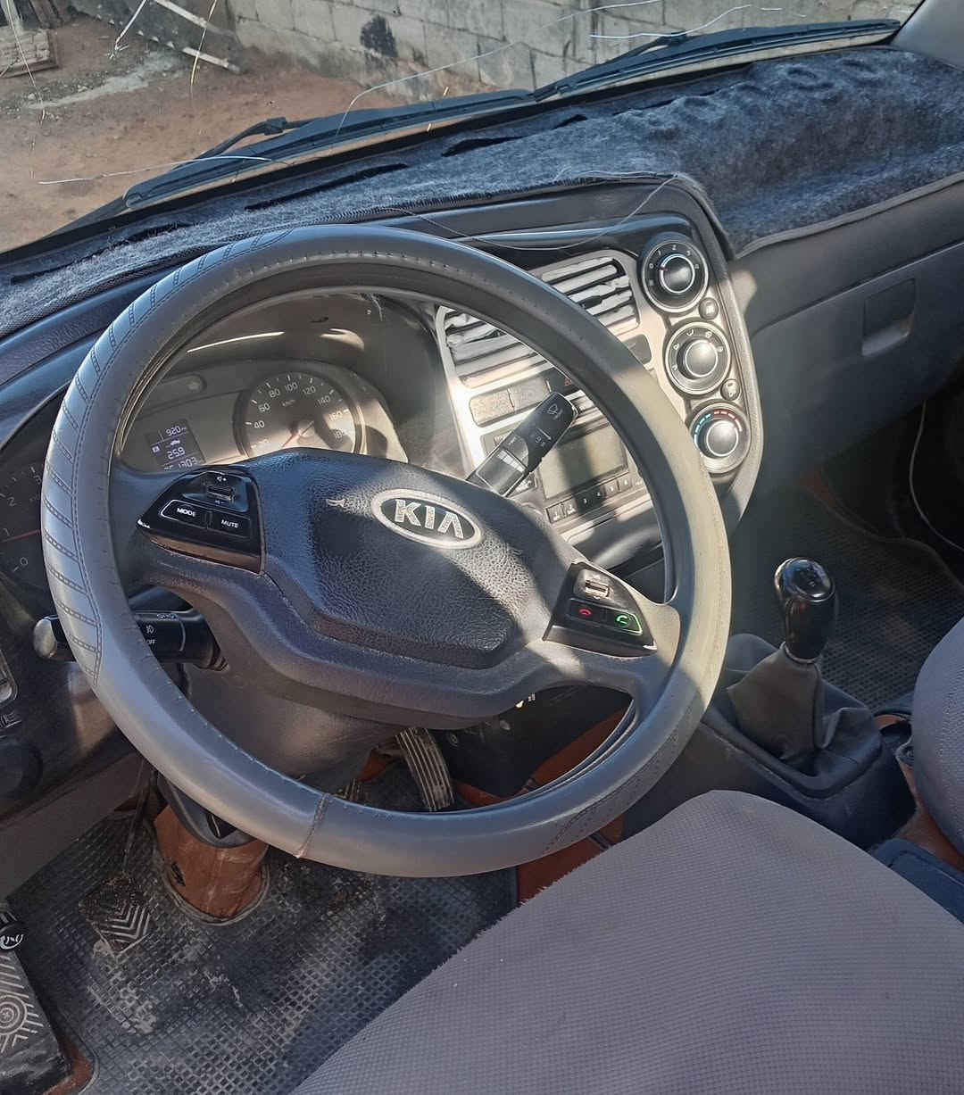 سلام عليكم
كيا فحل مفتوح ٢٠١٨ للبيع مكان النجف
***********
