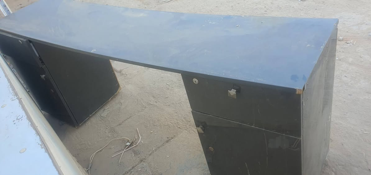 ميز مكتب عدد ٢ فترينات ٢


**إذا كنت صاحب هذا الإعلان وتريد حذفه لأي سبب، رجاءا أرسل رسالة إلى الدعم الفني**
