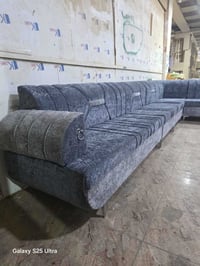 ديوان ٧م • ١١ مقعد • خشب روسي