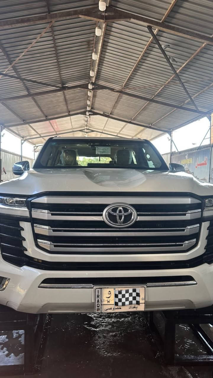 السلام عليكم 
لاندكروزموديل 23vXشركه ساز
مكفوله كفاله عامه ماشيه 33الف
مغلفه ppfرقم بغدادباسمي تحويل مباشر
سعر690مكان السياره بلديات
‭0770 889 4644‬‬
