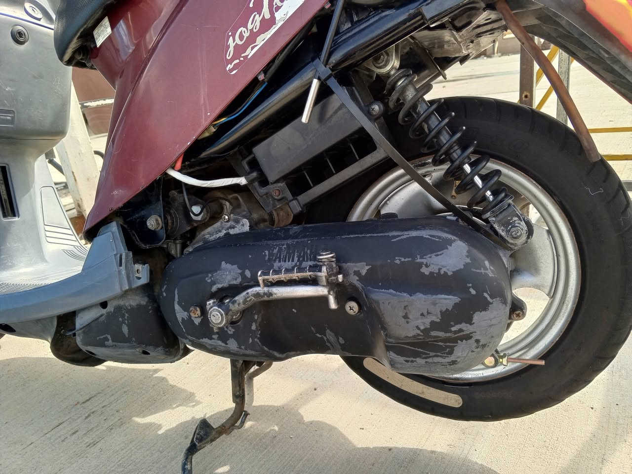 سلام عليكم دراجه للبيع النضافه 70% مكينه كبس  الشاصي مكسور وملحوم ما علي شي السعر 200 المكان اربيل للتواصل واتساب ***********
***********
