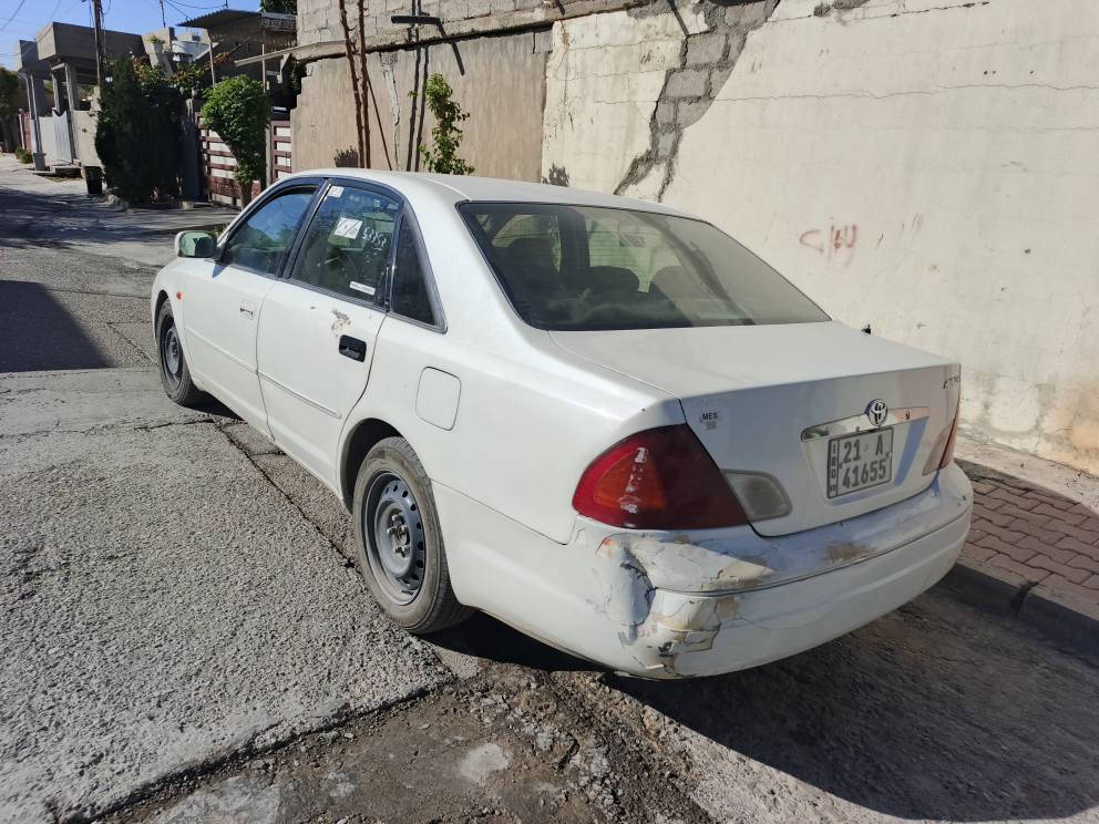 ئەڤەلۆن 2001
هەموو گیانی بەشەرتە 
کێر و مەکینەی بەشەرت
حیزام بۆیاخ لەسەر ساخی 
 بێ ناو گرتن
تەحویل و خەرامە بەشەرتە
***********
*********** السليمانية, العراق
