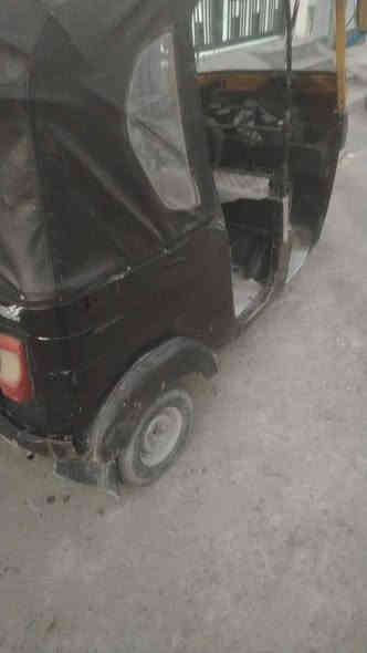 تكتك باجاج موديل 15 شهر ال12 يعني 16 تترقم اوراق اصليه تكتك بلاديه حلوة مكينه جديدة السعر 2300 تراي مال عشرين رقمي *********** او *********** اتصل لاتراسل غير متواجد علئ الفيس
