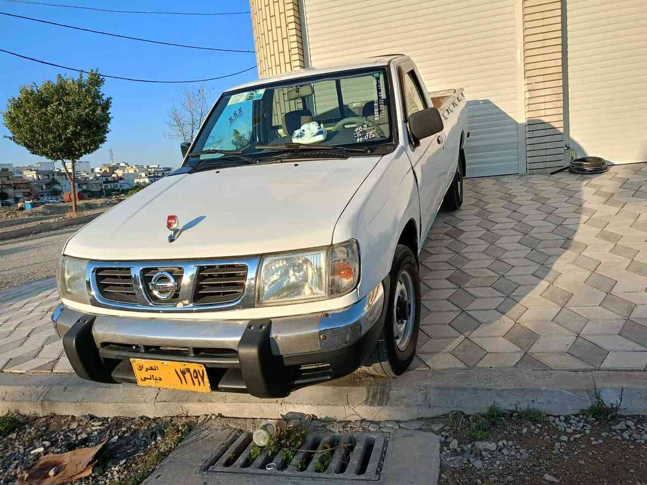 66گةلاو مةعامةلة 
نيسان پيكاب تاك 2001
ئارم پلاستيكي هةوليرة 
تايةي لوك بئ تةقةرةقة 
ژمارةكاني هةموي متابقة 
حيزام بوياخة تةبريدة باوةرنية 
بةشةرتي گيرومةكينةوعةكسل 
هةموي گياني بةشةرت چةمچةي لةگةلداية 
مشتةريت تةلةفون بكة لة سليمانيم 
***********
***********
