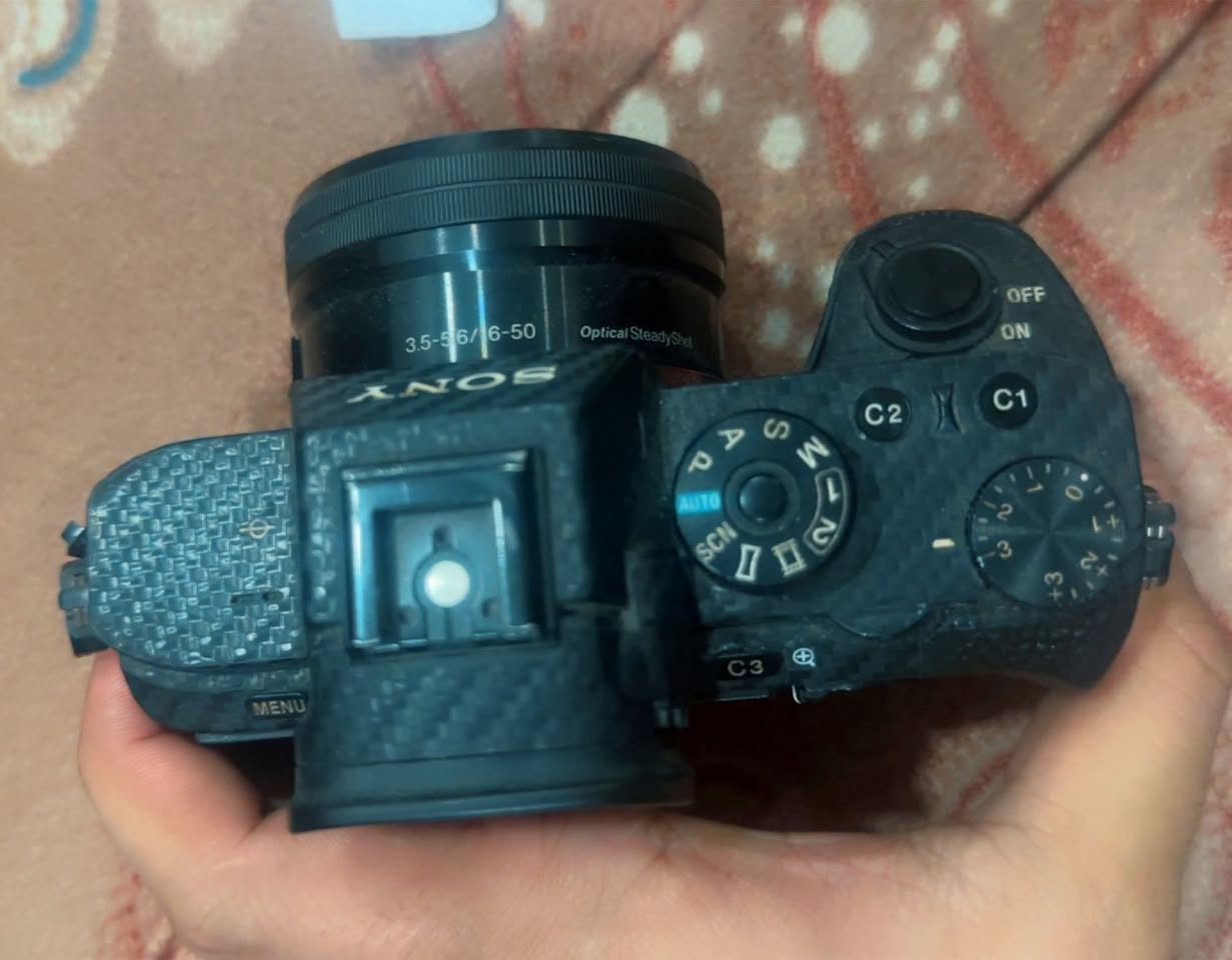 سوني a7r2 وركزلي على R شترها ما عابر ٥ك استعمال شهرين نظيفه وياها بطاريتين وكرب وعدسه ٥٠ رايدها مليون و٢٥٠ الف راح تكلي قفلها بيش راح اكلك مليون ٢٠٠ مكاني بغداد


**إذا كنت صاحب هذا الإعلان وتريد حذفه لأي سبب، رجاءا أرسل رسالة إلى الدعم الفني**