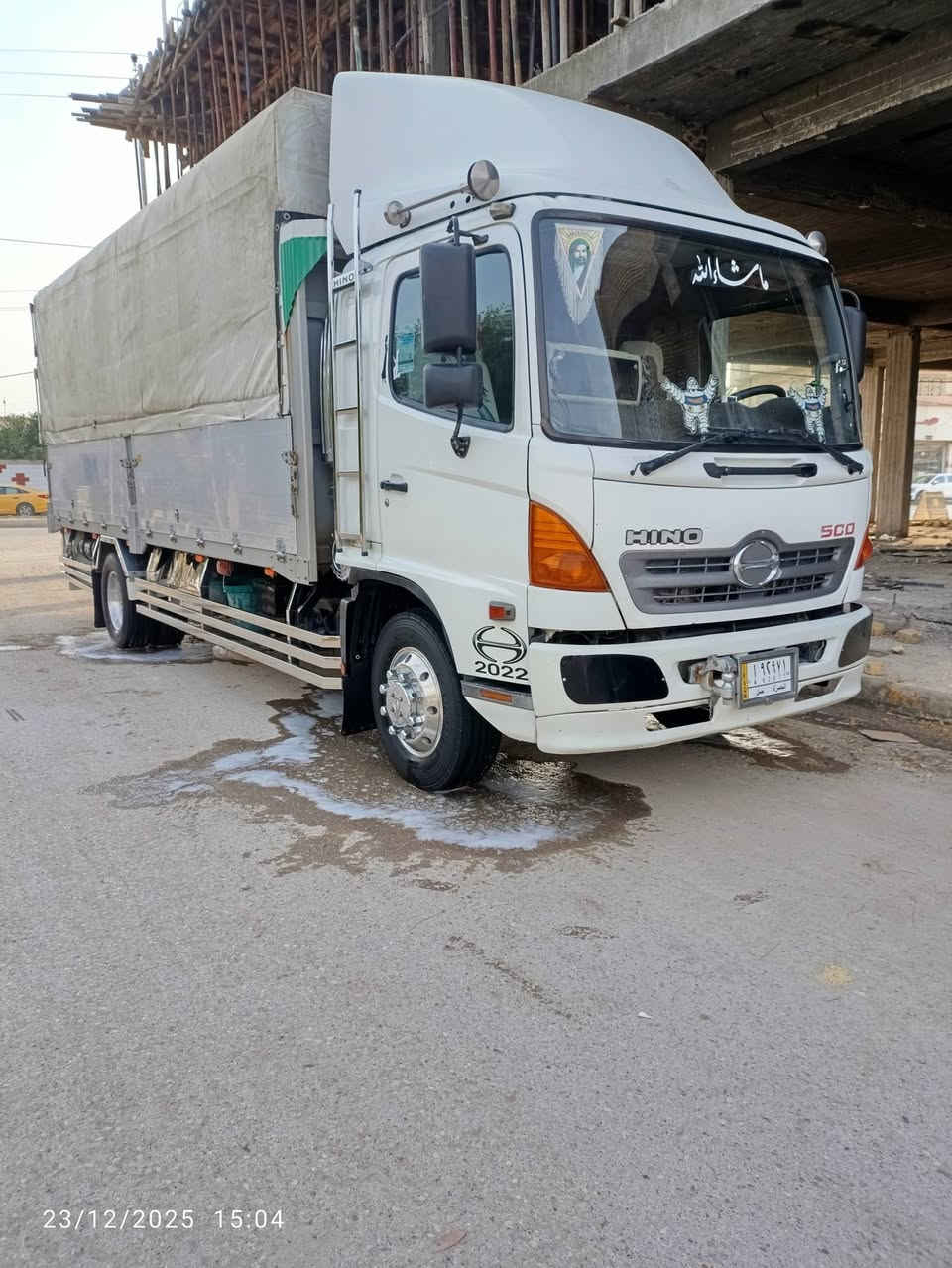 السلام عليكم سياره للبيع سته وربع بلادي 
السياره ماليزي يسار بلادي ***********المكان واسط قضاء الحي
