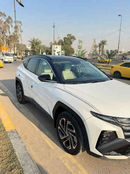 السلام عليكم هونداي توكسان ٢٠٢٥ تو كلر ماشيه ١١ الف
مكفوله كفاله عامه من الضربه والصبغ والبارد والفتح
والتبديل والشخط والحالوب سياره جديده
مواصفات تو كلر معروفه بدون ذكر
السعر ٢٤٣$ 
مكان الساره بغداد
***********
