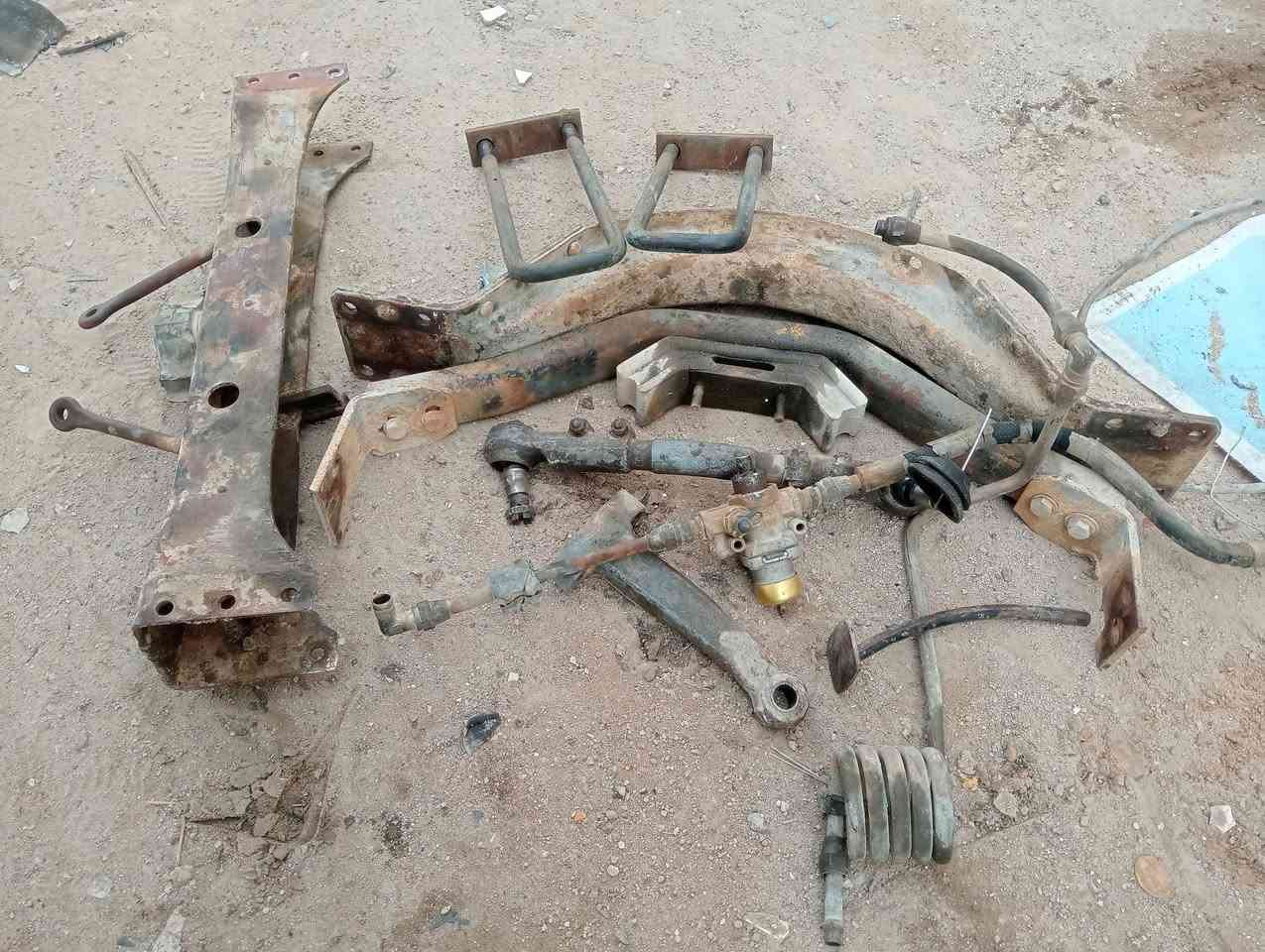 غراض سكانيا 111 اصليه شرط 
مكاني بالنجف الستفسار ***********
