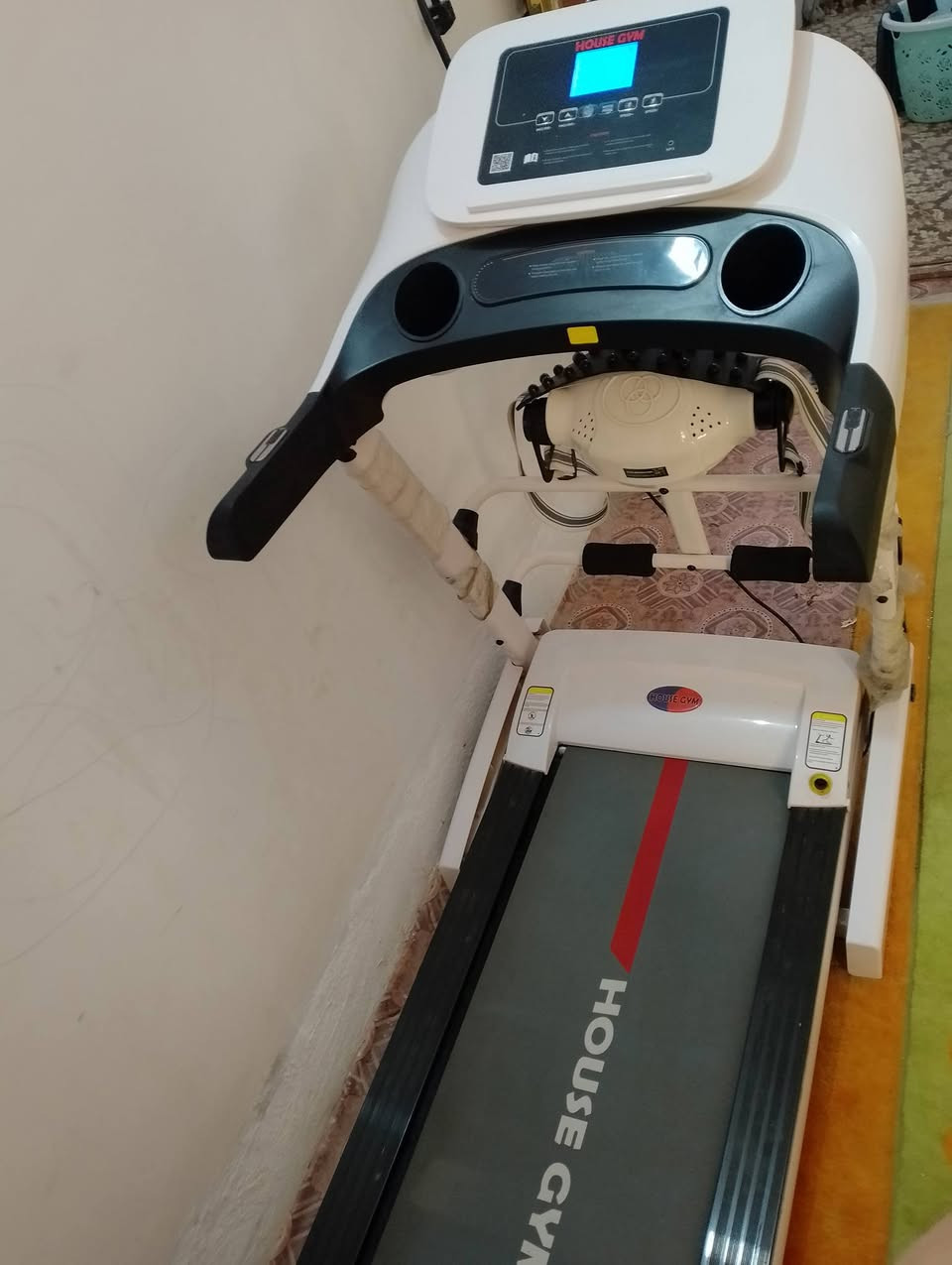 سلام عليكم جهاز جري دبل مطور جابلي من عدي مطور مل تكسير دهون
وبي قرص دور ودمبلص
يتحمل وزن 210 جهاز جديد 
سعره 375
رقم 
***********
