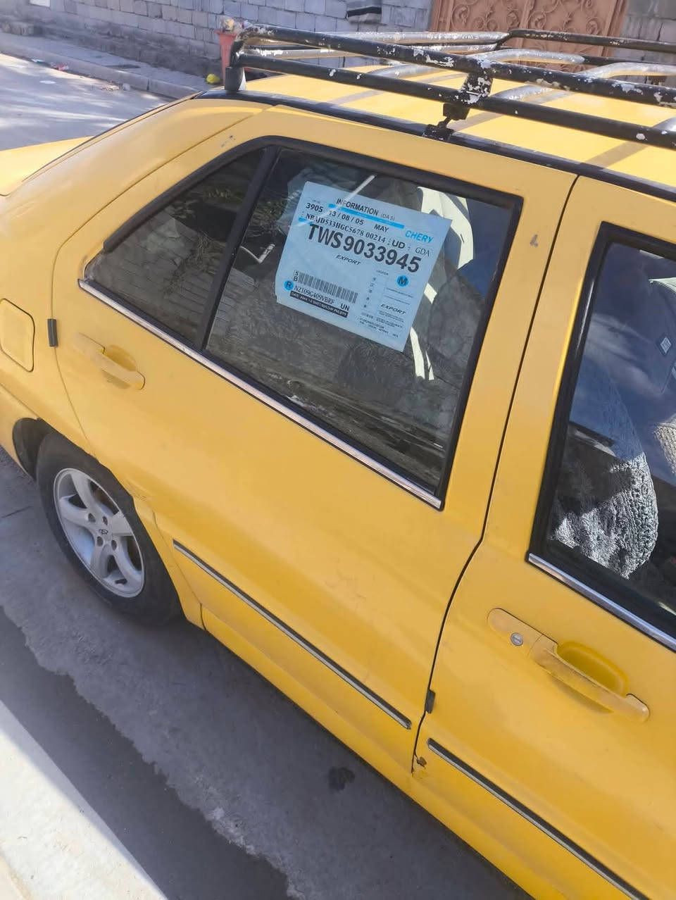 السلام عليكم شيري موديل 13 بلاديه ما محوره مكينه وقير مقفولات وقشر مقفول من الضربه مصفره هيا وغرامات مكاني بغداد عواريج بصف مطعم حجي حسن السعر 24.      ***********
