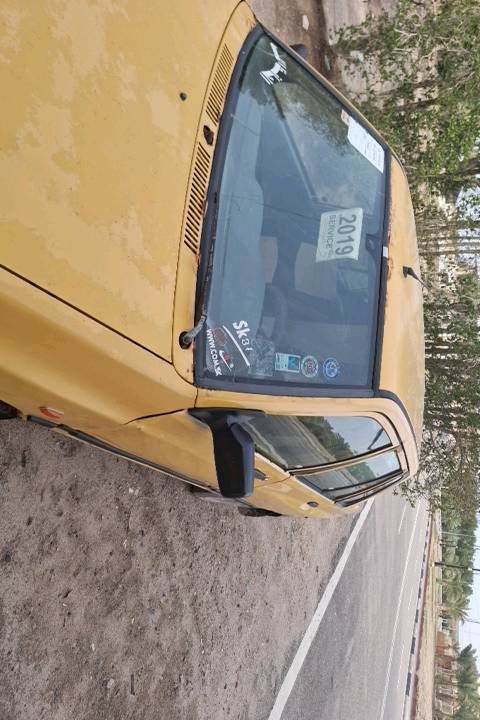 سايبه مديل ١٢ سنويه ما منتهيه مكينه وكير كارتون ما شا الله كهربايات كلها شقاله عدادا حماوه بانزين رون سرعه كله شقال تحويل ثاني يوم باتري جدي تخم تاير جام كله شقال ساره جاهزه كبل شقل تكسي وسعر جدن مناسب 