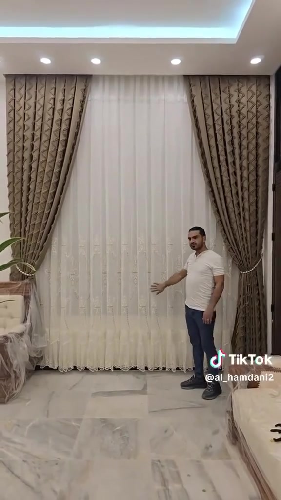 جمال الشغل من ستائر الحمداني 
للحجز والاستفسار مراسلة ماري ماري 
@الجميع


**إذا كنت صاحب هذا الإعلان وتريد حذفه لأي سبب، رجاءا أرسل رسالة إلى الدعم الفني**