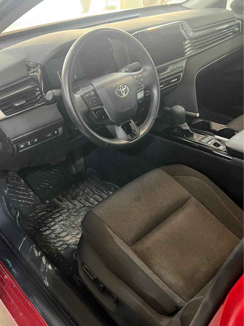 كامري  LE هايبر 
موديل : 2024
السعر : 220 و مجال 
ممشة : 15 الف ميل فقط
صبغ : صبغ دركه و جاماوغ
ايرباكات برده واحد فقط
محرك : 4 سلندر حجم المحرك 2.5
بدون شاصوي و دواخل 
عنوان: دهوك
رقم : *********** دهوك, العراق
