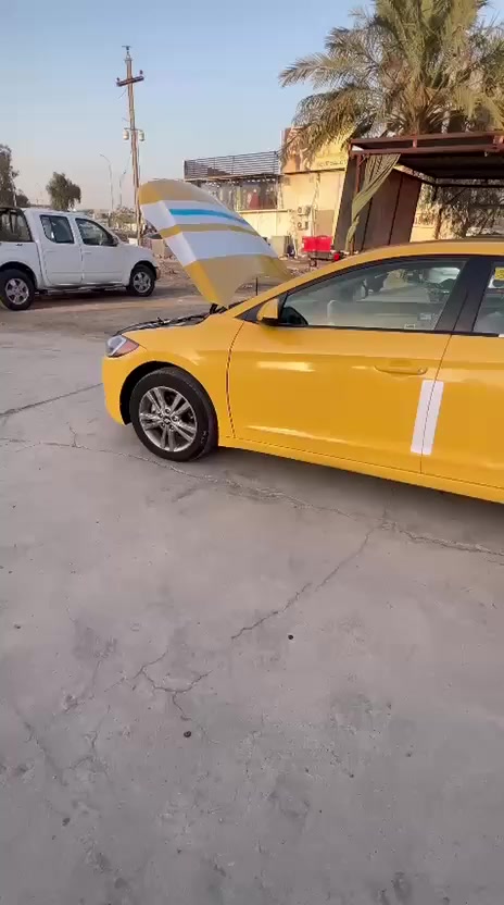 سلام عليكم عندي النترا موديل 2017 وراد امريكي  ضرر جاملغ وبنيد بدون دواخل محرك كير مكفول السياره بدون معجون شرط منظومة تبريد تخم تاير صدر امامي خلفي جديد شرط التحويل السيارة مال جناي متعوب عليه ادامه كامله السيارة اصل اللون اسود 
السعر 115 وبيه مجال 
العنوان ديالى بعقوبة 
اتصال ***********
