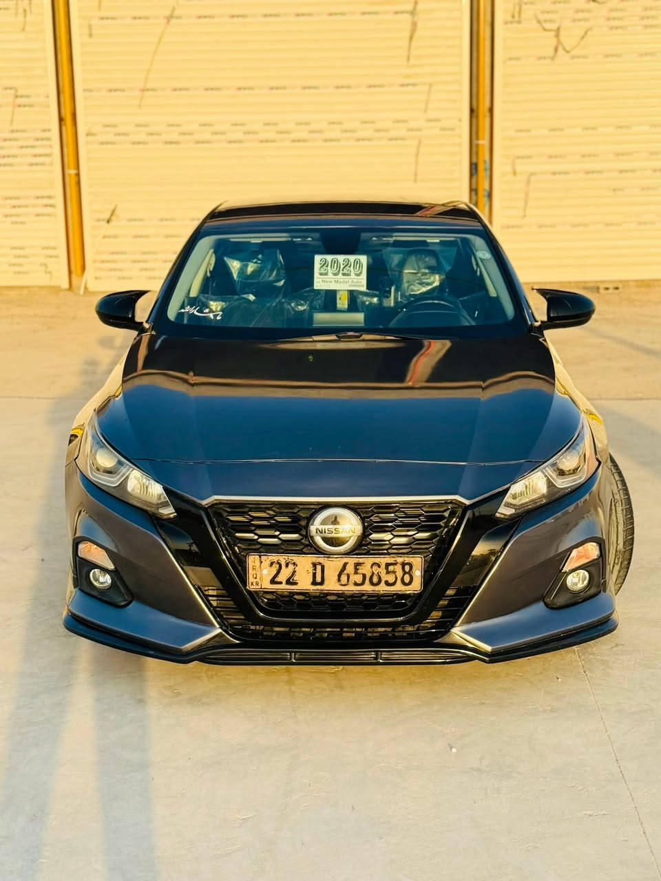 للبيع التيما S
 محدث  SR كت كامل 
السعر 115بيها مجال
***********
موديل 2020
الون نفطي
بصمة ابواب
بصمة تشغيل
بصمة صندوك
كاميرة خلفيه 
تثبيت سرعه 
شاشه لمس 
شاشه جبيرة
رادار 360 درجة 
كاميرا خلفي 
دعاميات SR جديد 
دوسات SR
ويل  SRجديد 
تايرات جديد 
ماشيه ١٠٠
لايتات زنون بلادي 
كير مكينه بشرط 
سيارة بيهة خمس قطع كلير بدون دواخل بدون ارباك شرط
صور حادث بل منشور 
رقم سنويه جديد تحويل ثاني يوم 
مكان السياره ديالى خانقين
