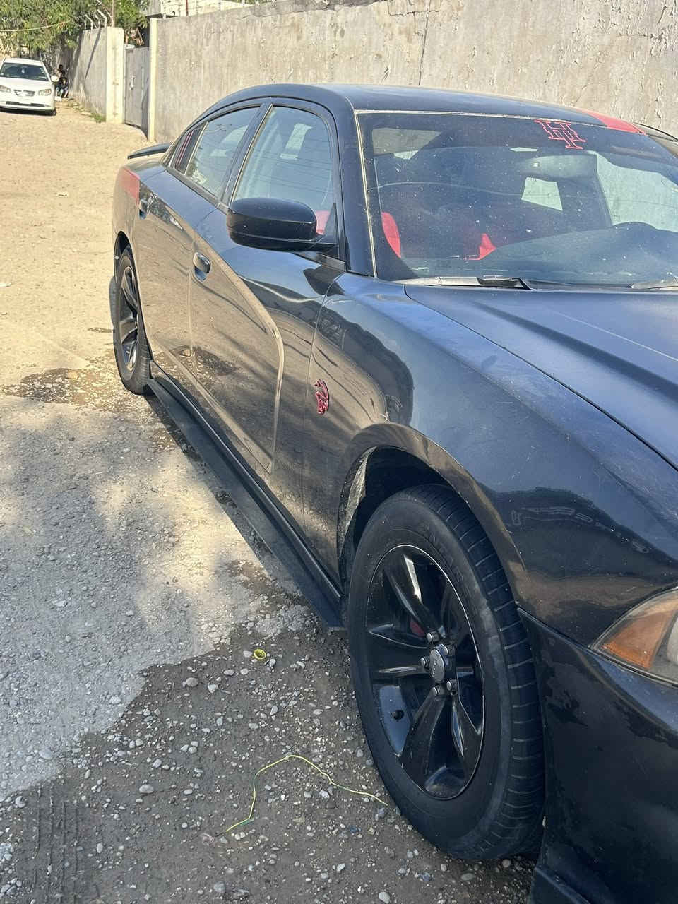 سلام عليكم جارجر البيع 2013هاذ السونر مالته موجود السعر 145   ***********
