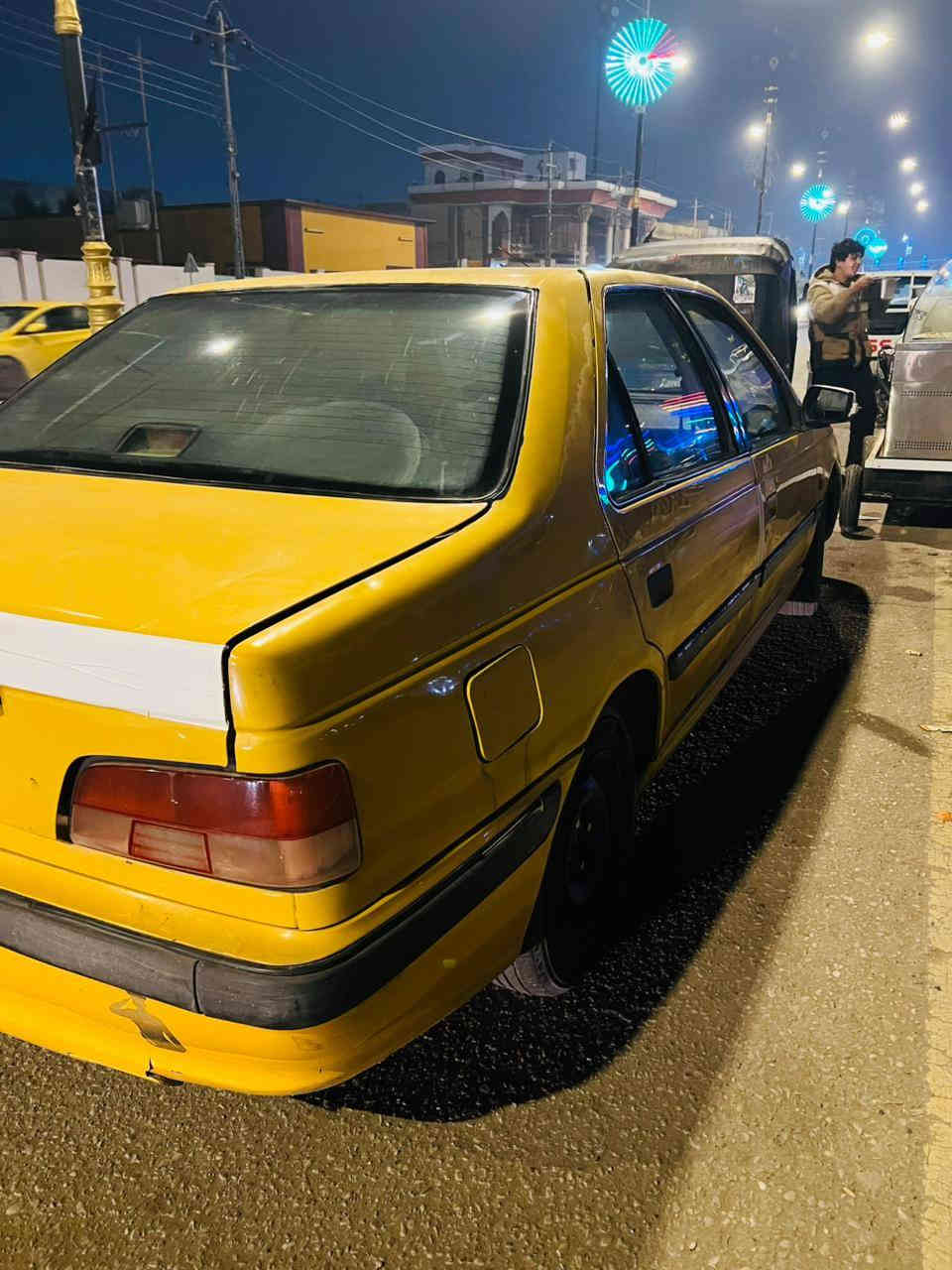 سلام عليكم بيجو بارص موديل 2015سنويه نافذه ب 20رقم بصره راعيه شرعي بلبصره اتكفل براعي عنوان ميسان 
للستفسار ***********
