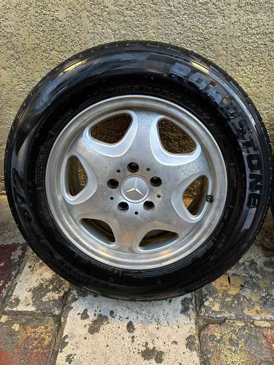 السلام عليكم
ويل كب مرسيدس شبح أصلي موديل 1998
تخم، لا فطر، لا تصليح، لا اعوجاج
ويا تايرات مستعملة
وبي حساس ضغط الإطارات (مال بنجر)
السعر 300 الف وبي مجال
الاستفسار خاص


**إذا كنت صاحب هذا الإعلان وتريد حذفه لأي سبب، رجاءا أرسل رسالة إلى الدعم الفني**