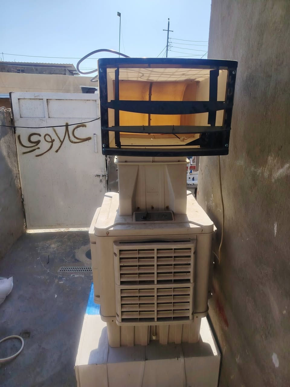شغاله وعل فحص سعر ١٦٠ وبيها مجال قليل مكاني لطيفيه حي الزهور
*********** واتساب أو اتصال
*********** واتساب أو اتصال
