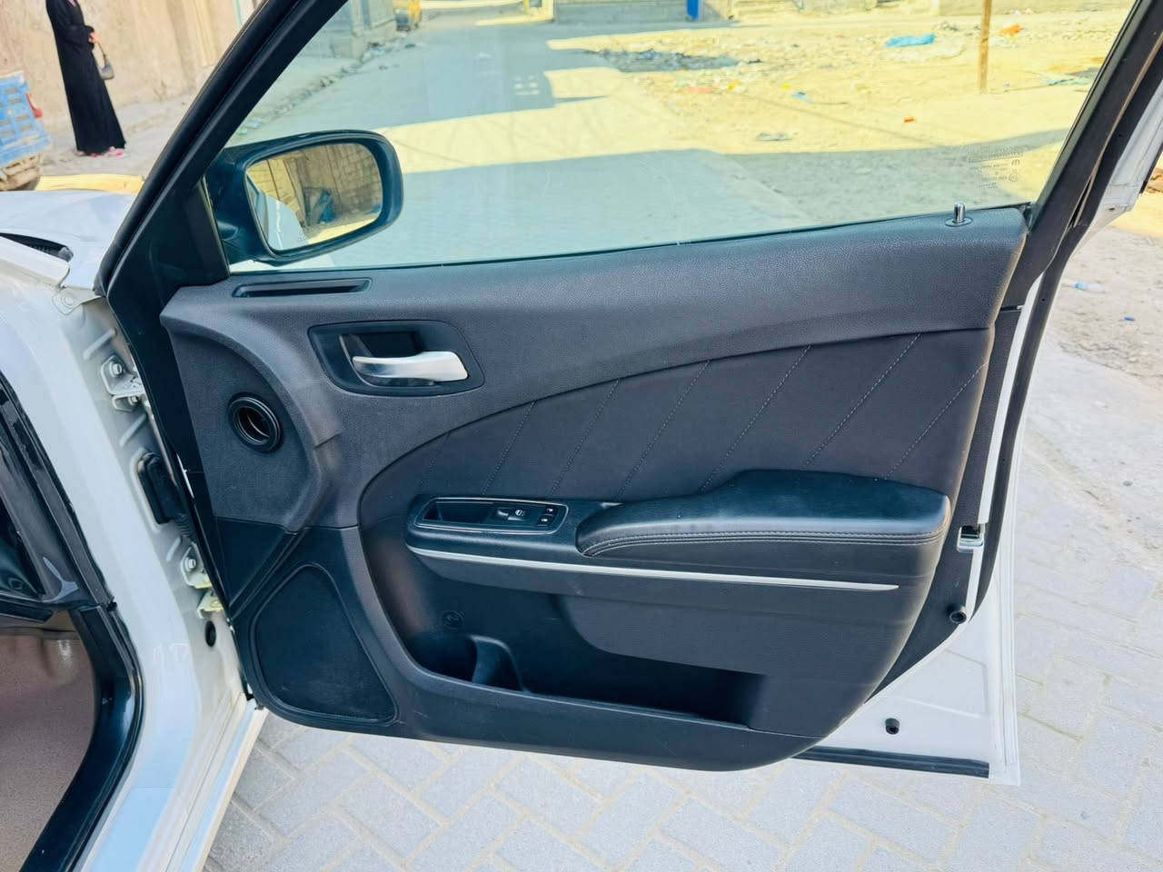 السلام عليكم جارجر 2019 اصل رقم بغداد 
حادث  جاملغ خلفي معمر ايسر وبيهه باب مبدل كير مكينه اكسل تخم تاير كله جديد
مكان السيارة بغداد مدينة الصدر *********** احمد
