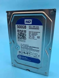 كميه جبيره من هاردات مختلفه الاحجام والانواع فحم     فحم.   يعني ابيعل...