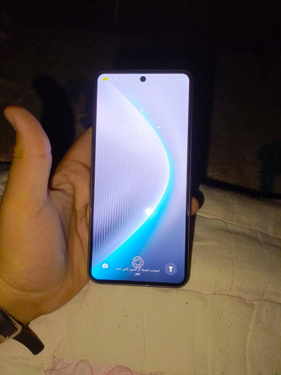 سلام عليكم شباب للبيع موبايل تكنو بوفا ٧الترا 5g مواصفات ذاكره 256كيكا
2.رام.24
3.شاشه.144هرتز
4.حجم شاشه. 6.67 بوصه
5. بطاريه 6000ملي أمبير و بطاريته100
6. 120فريم في ببجي 
7.دايمون ستي 8350يعني وحش بكل تطبيقات
8. اصدار 15اندرويد 
9.كاميرا خلفيه تجي 108ميكابيكسل يعي ينطيك بل صور 2kوبل فيديو ينطيك4k
10.كاميرا اماميه تجي بدقه 13ميكا بيكسل
11.هاتف مدعوم بذكاء اصطناعي يعني جهاز معرف لا يعرف
12.وتجي 4نانو متر 
13.سعر 340الاف بعد ضريبة جهاز مستخدم 2شهرين ويا كامل ملحقات وتجي ويا كفرين هديه مكاني كركوك مراسله على واتساب***********رقم
