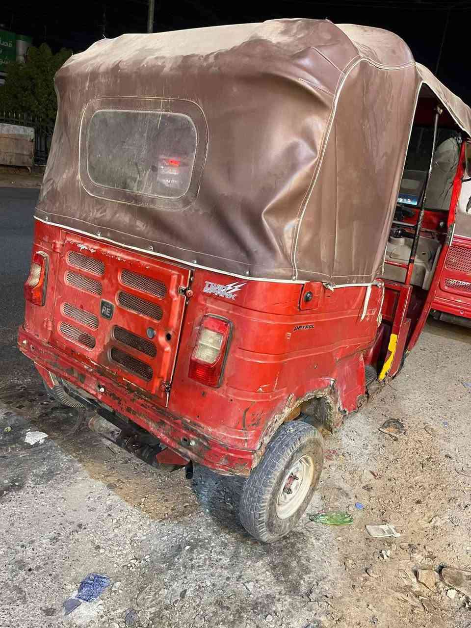 تكتك للبيع 19 رقم وسنويه مكاني بغداد
***********
