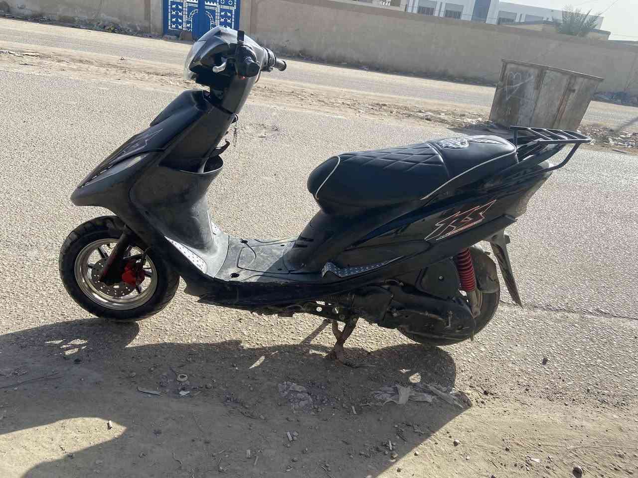 للبيع دراجه ماكس عدله مكينه ٤٩ مفتوحه ولفات دراجه مابيه نقص #المكان بابل الحصوه #السعر٤٥٠بيه مجال 
للأستفسار ***********
